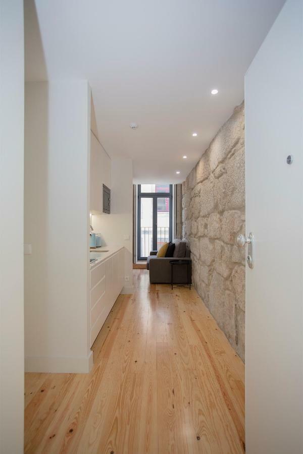 Liiiving In Porto - Charming Downtown Delight Apartment ภายนอก รูปภาพ