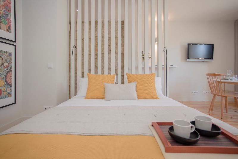 Liiiving In Porto - Charming Downtown Delight Apartment ภายนอก รูปภาพ